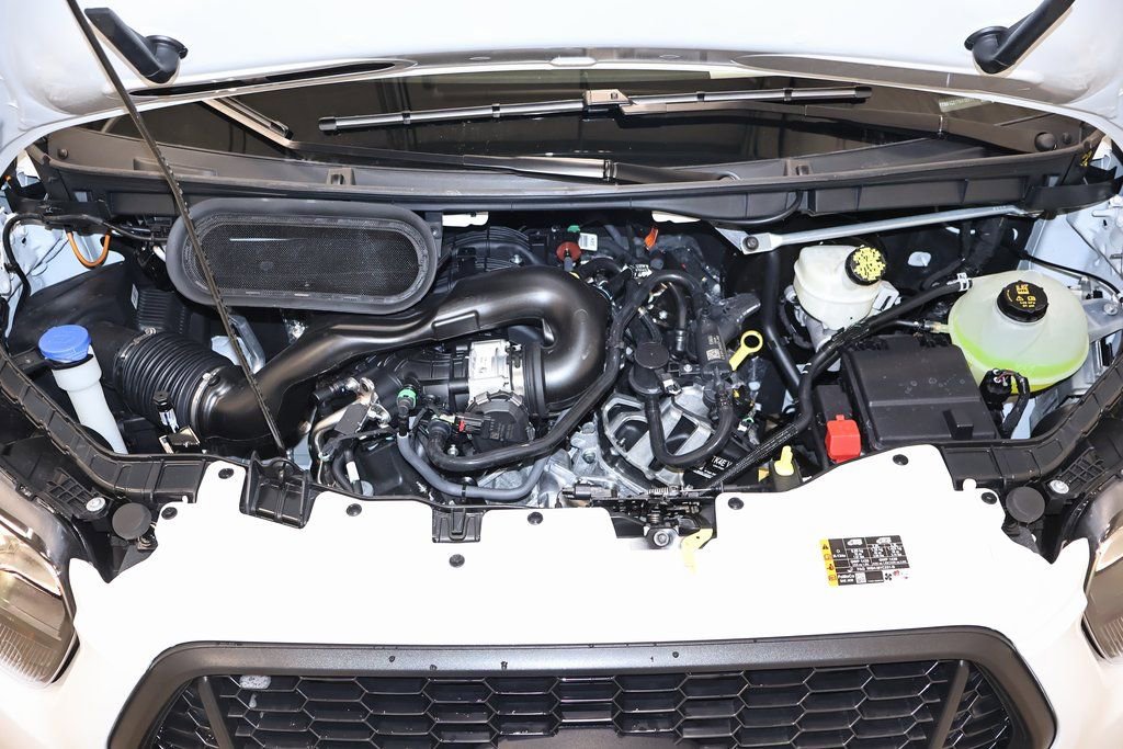 New 2026 Ford Transit 250 148 Medium Roof image 33