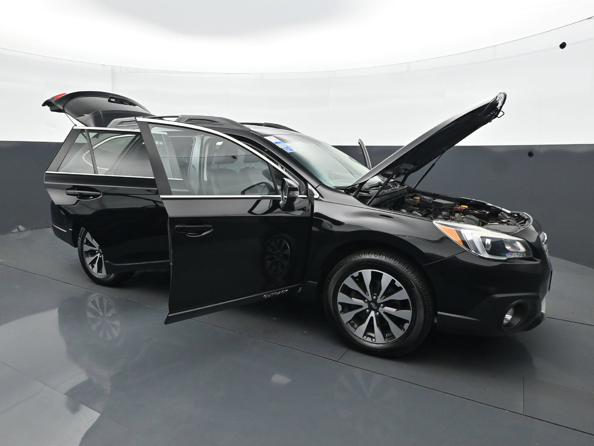 Used 2016 Subaru Outback 2.5i Limited AWD/4WD image 39