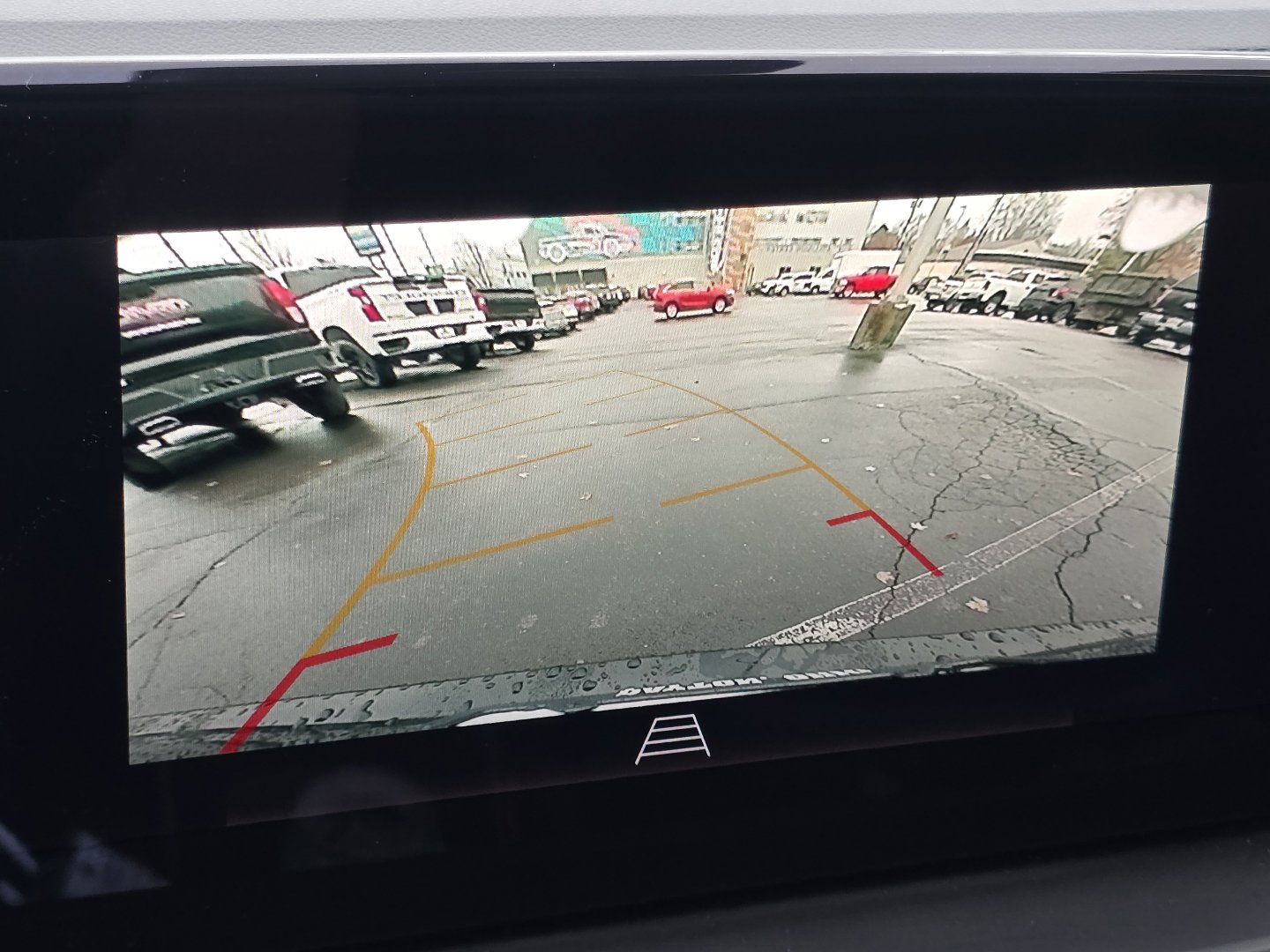 Used 2024 Buick Encore GX Sport Touring image 3