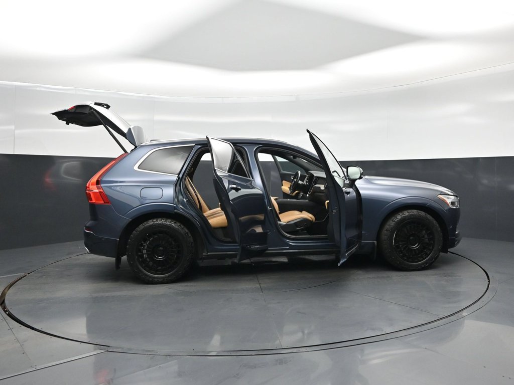Used 2019 Volvo XC60 T6 Inscription w/ Protection Package Premier AWD/4WD image 3