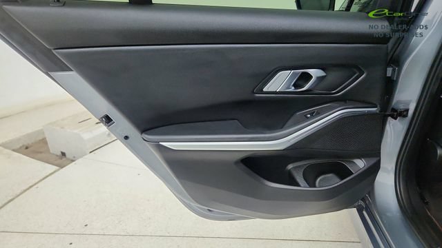 Used 2023 BMW 330i Sedan w/ Driving Assistance Package RWD image 32