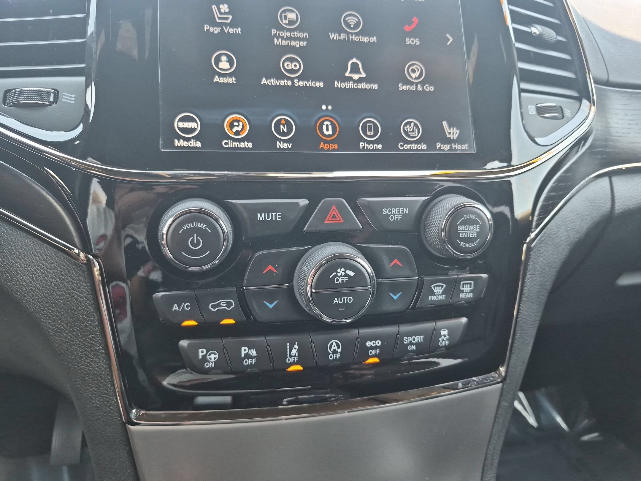 Used 2019 Jeep Grand Cherokee High Altitude AWD/4WD image 22