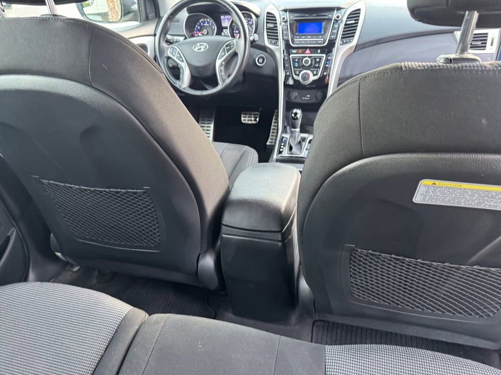 Used 2016 Hyundai Elantra GT w/ Option Group 02 image 28