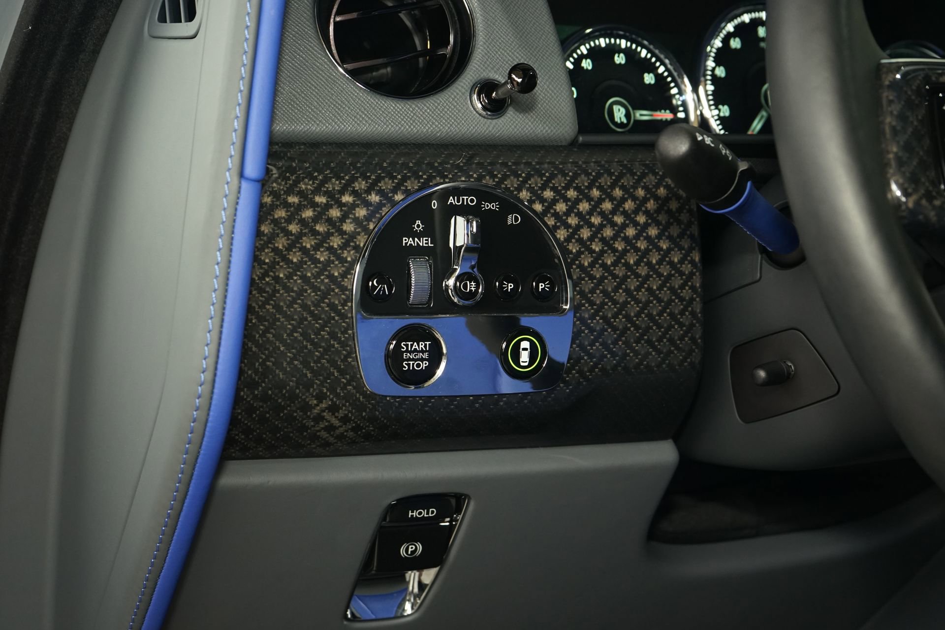 Used 2023 Rolls-Royce Cullinan Black Badge w/ Driver's Package image 42