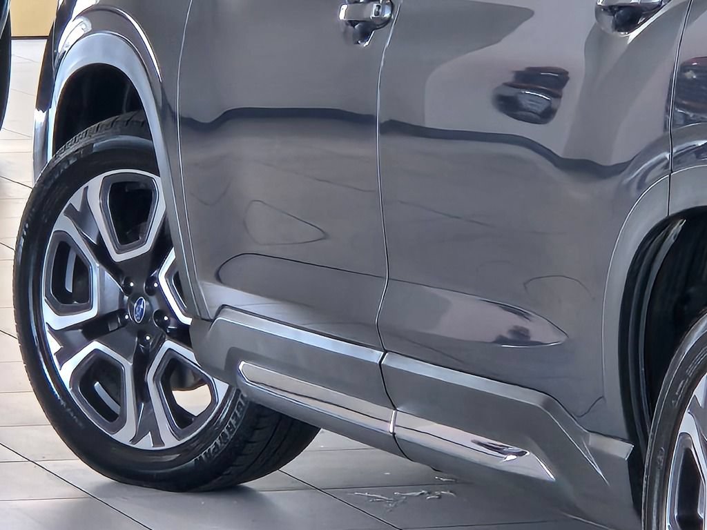 Used 2023 Subaru Ascent Limited AWD/4WD image 17