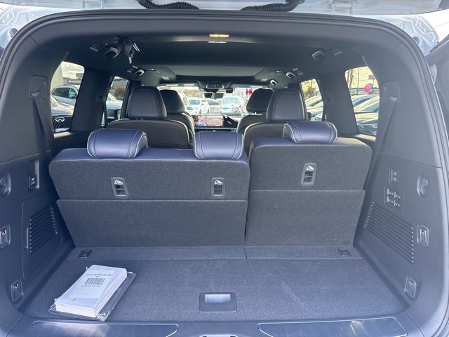 New 2026 INFINITI QX80 4WD image 6