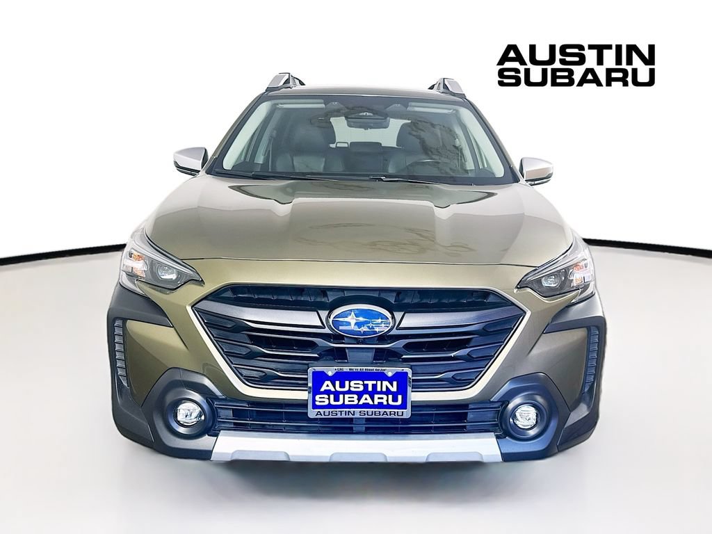Used 2023 Subaru Outback Touring XT AWD/4WD image 2