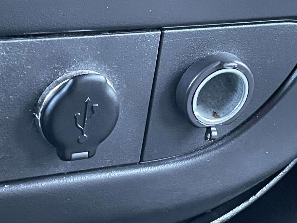 Used 2017 Chevrolet Express 3500 LT w/ LT Preferred Equipment Group image 26