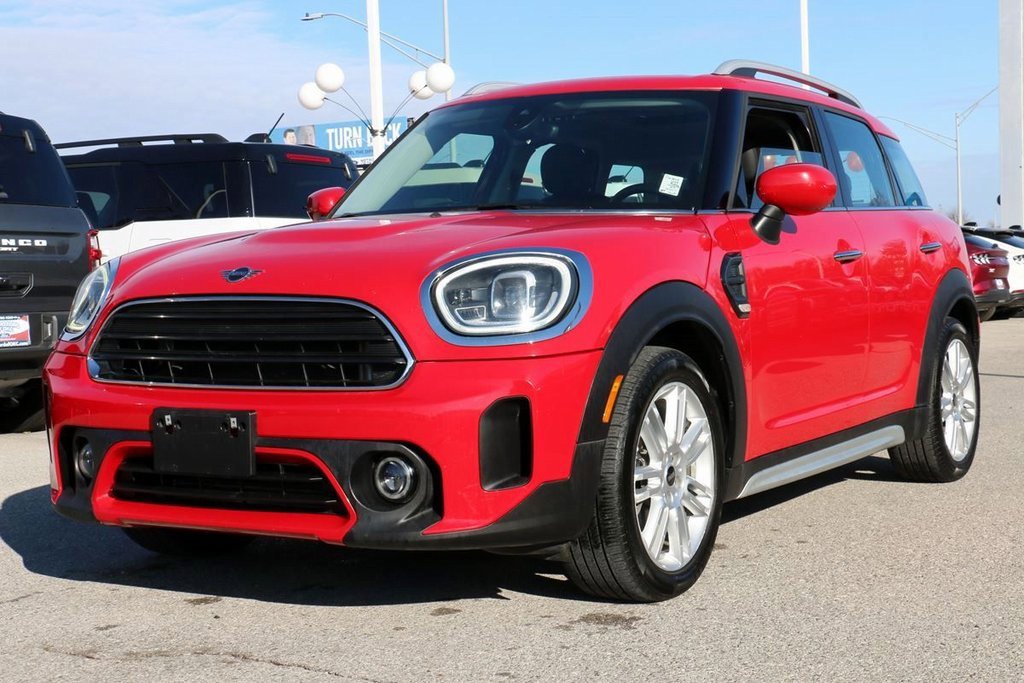 Used 2022 MINI Cooper Countryman image 1