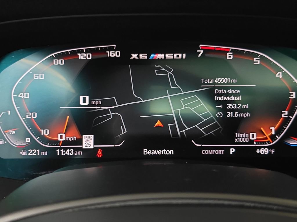 Used 2020 BMW X6 M50i w/ Premium Package image 22