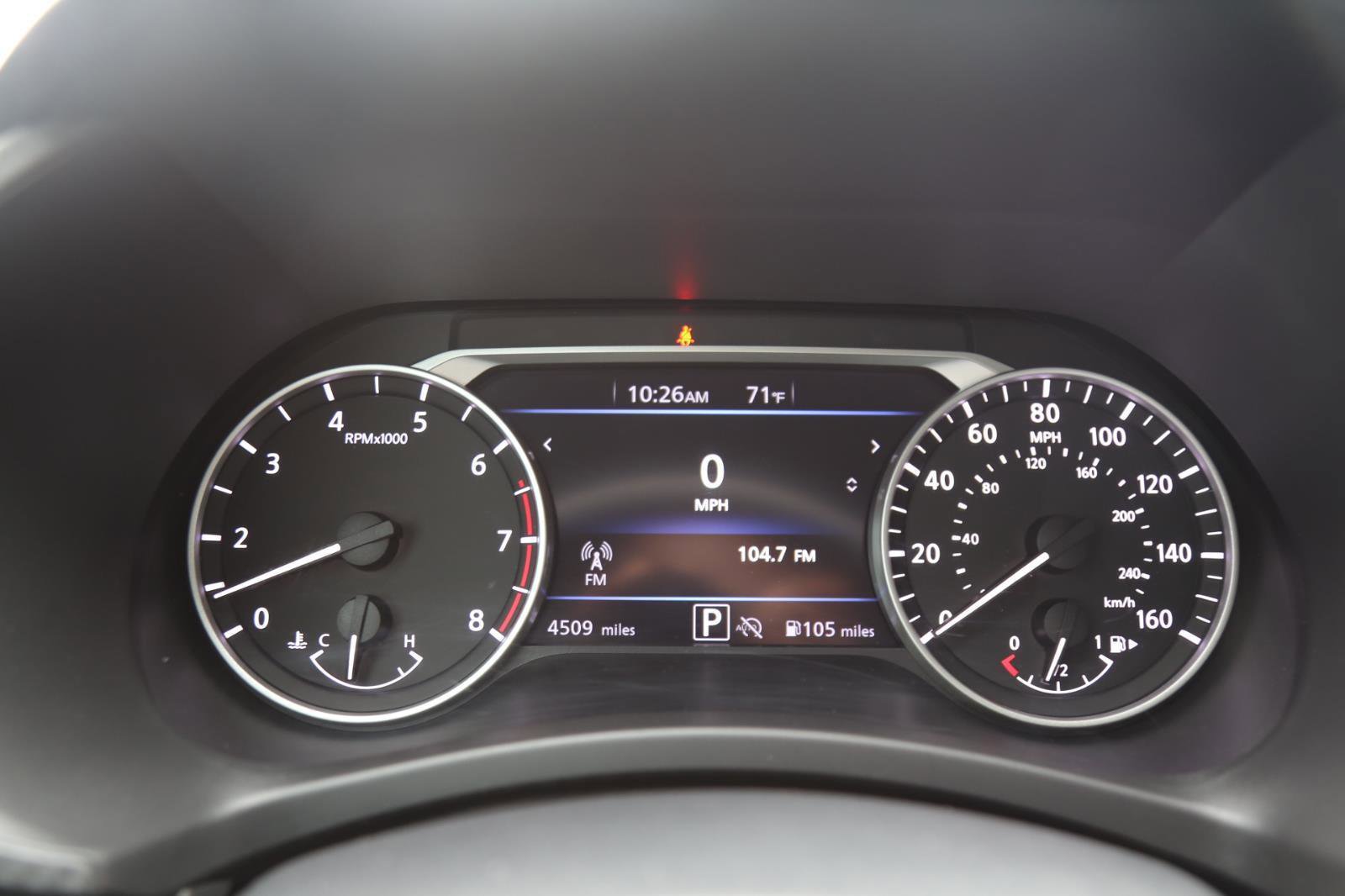 Used 2025 Nissan Sentra SR FWD image 8