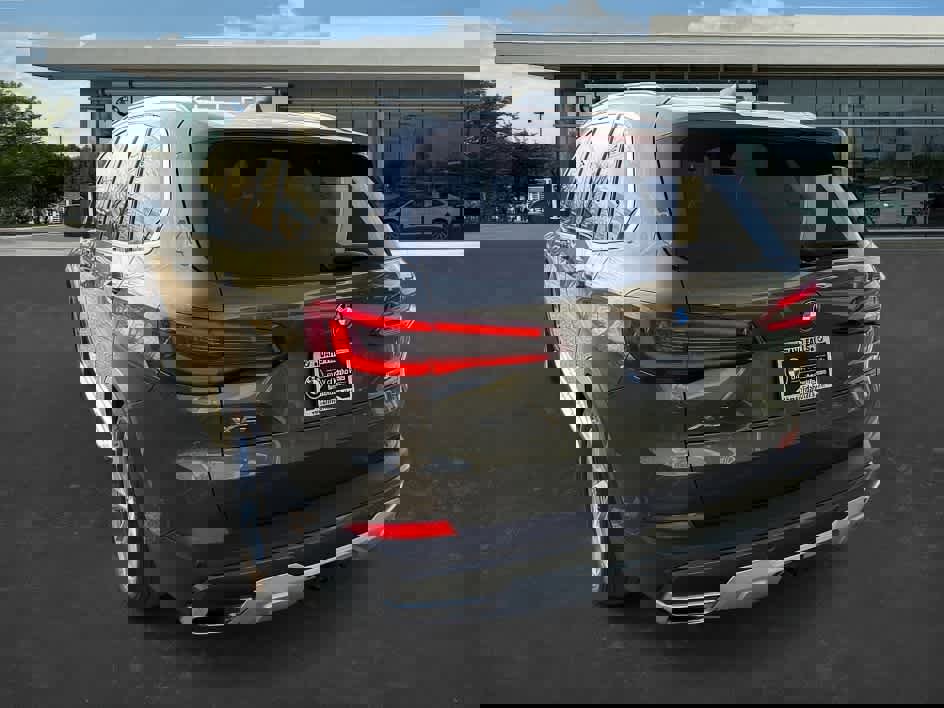 Used 2021 BMW X5 xDrive45e w/ Executive Package image 6