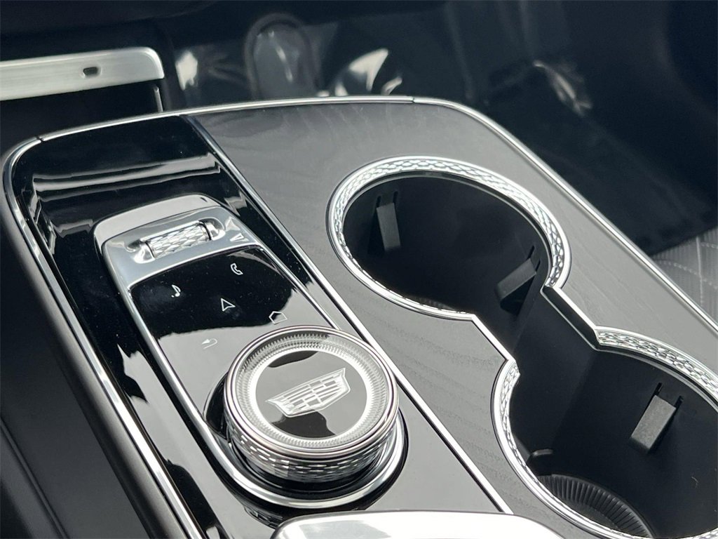 New 2026 Cadillac Lyriq V image 22
