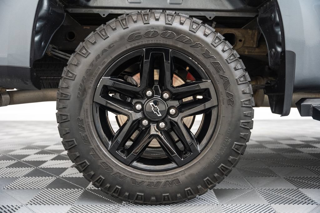 Used 2021 Chevrolet Silverado 1500 Custom Trail Boss AWD/4WD image 22