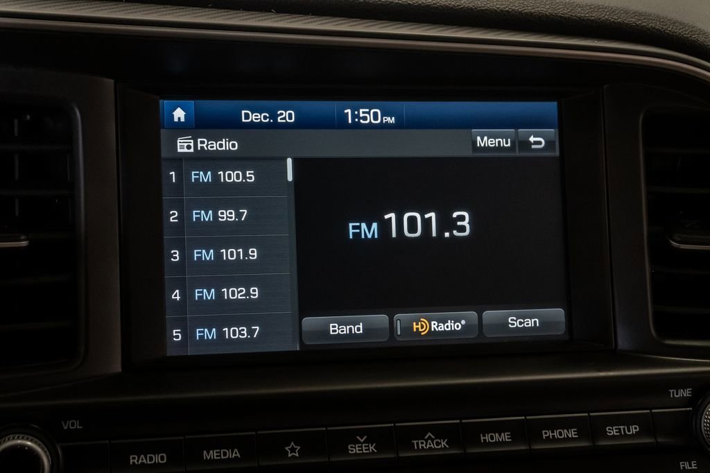Used 2019 Hyundai Elantra SEL FWD image 17