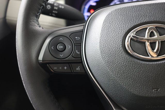 Used 2023 Toyota RAV4 XLE image 20