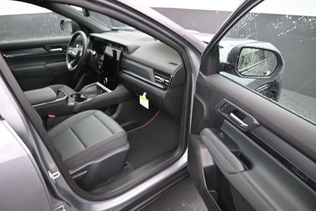 New 2026 GMC Terrain AT4 w/ Technology Package II AWD/4WD image 9