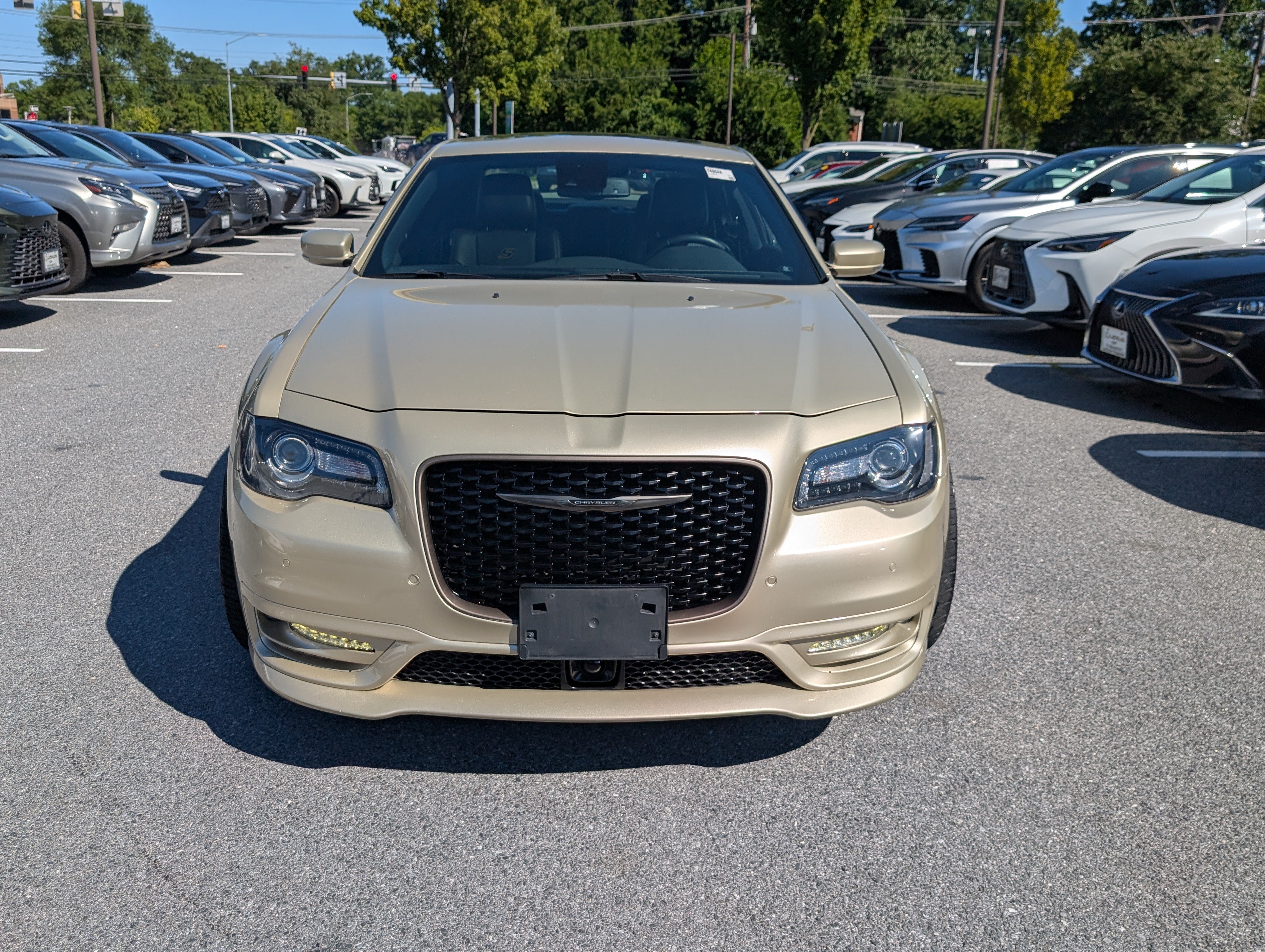 Used 2017 Chrysler 300 S w/ Safetytec Plus Group AWD/4WD image 8