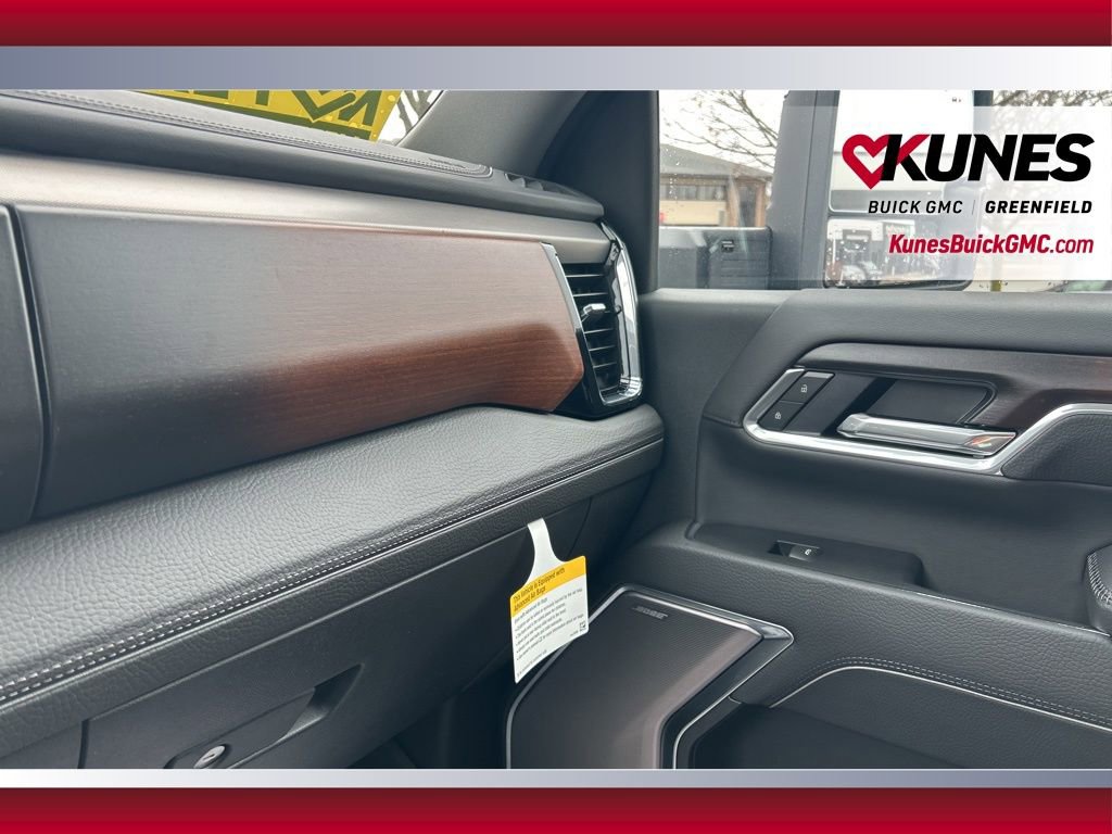 New 2026 GMC Sierra 3500 Denali w/ Denali Reserve Package image 33