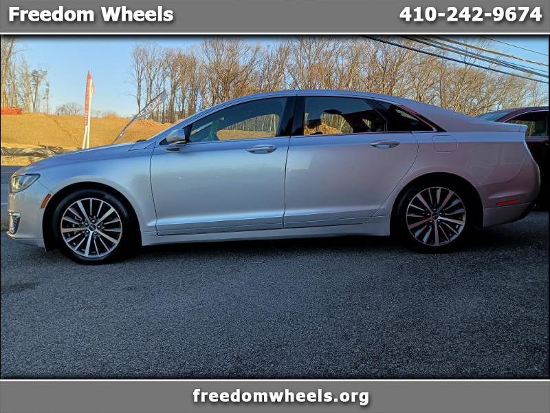 Used 2017 Lincoln MKZ Premiere image 1