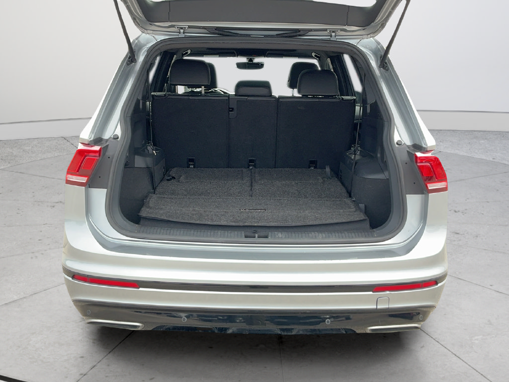 Used 2021 Volkswagen Tiguan SE R-Line FWD image 21