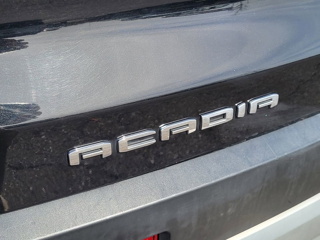 Used 2023 GMC Acadia SLT image 7