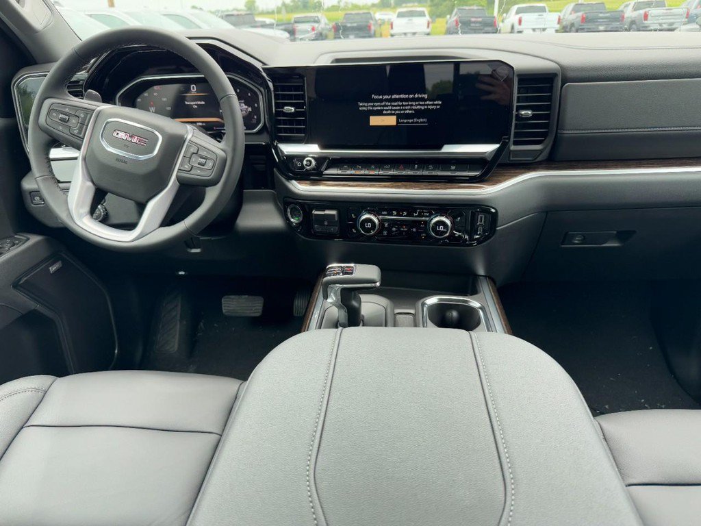 New 2026 GMC Sierra 1500 Elevation w/ Elevation Premium Package AWD/4WD image 8