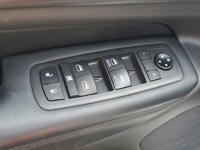 Used 2021 Jeep Grand Cherokee Laredo X AWD/4WD image 17