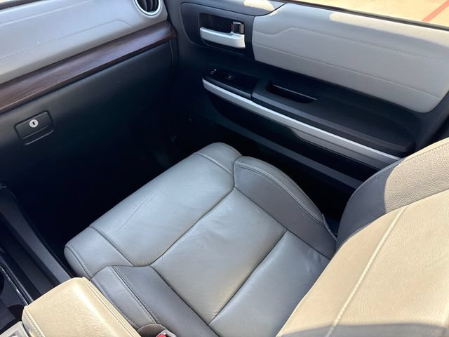Used 2018 Toyota Tundra Limited w/ Limited Premium Package AWD/4WD image 15