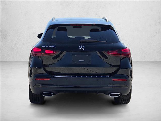 Used 2025 Mercedes-Benz GLA 250 image 7