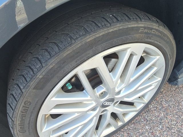 Used 2018 Audi A3 e-tron Prestige w/ Prestige Package FWD image 8