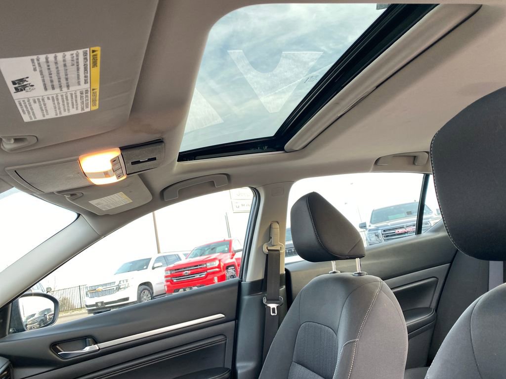 Used 2019 Nissan Altima 2.5 SV image 21