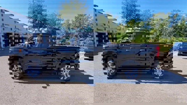 Used 2022 Chevrolet Silverado 1500 Custom w/ Safety Confidence Package image 37