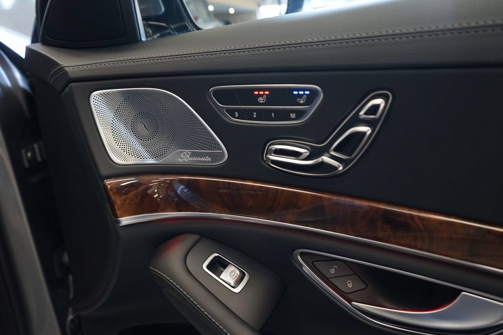 Used 2015 Mercedes-Benz S 550 4MATIC Sedan image 46