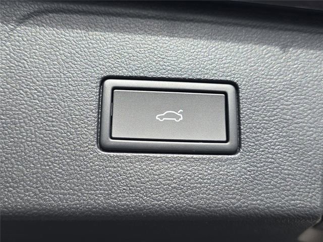 New 2026 Volkswagen Atlas Peak Edition AWD/4WD image 29