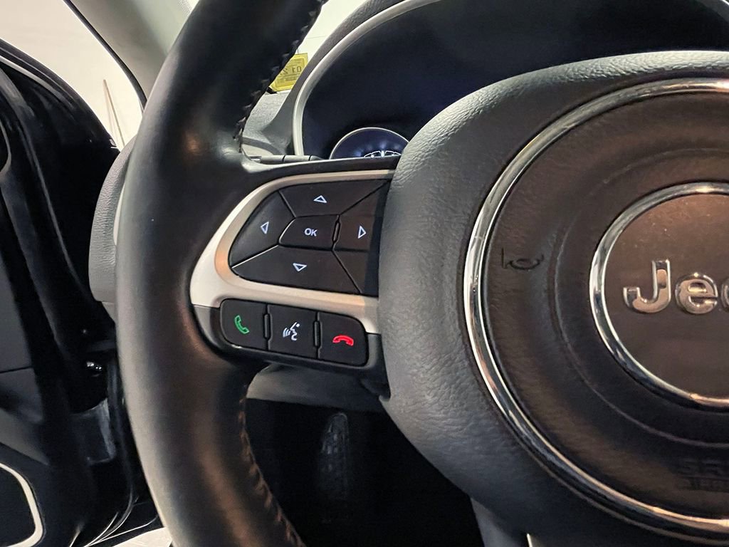 Used 2020 Jeep Compass Latitude w/ Cold Weather Group image 33