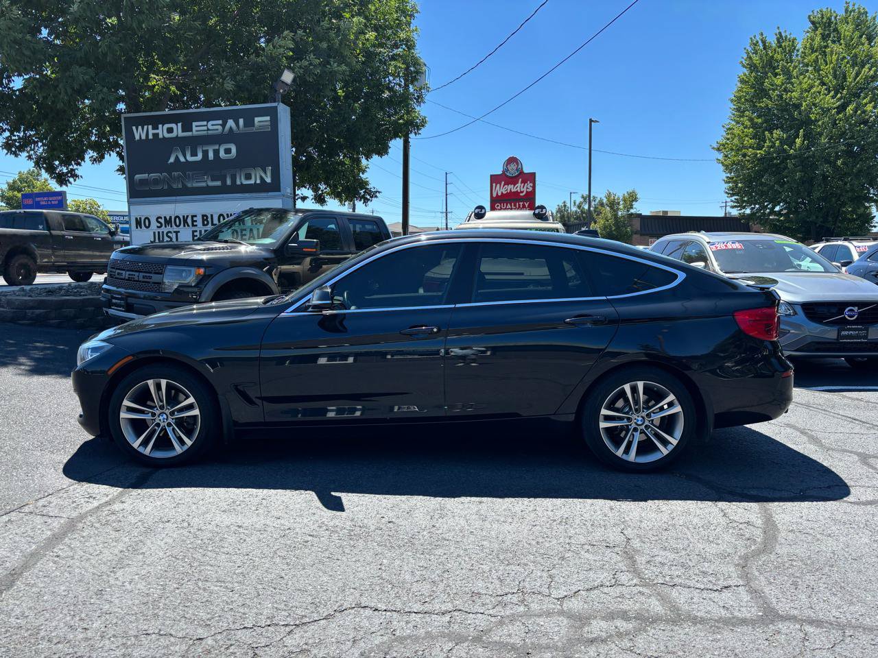 Used 2017 BMW 330i Gran Turismo xDrive AWD/4WD image 2