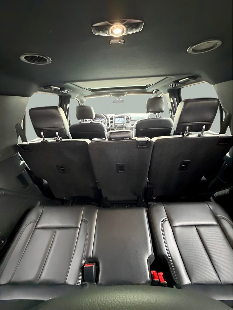 Used 2019 Ford Expedition XLT w/ Equipment Group 202A image 17