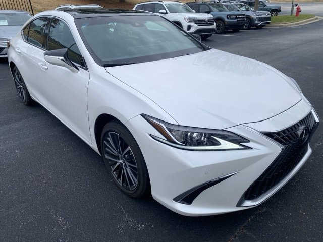 Used 2025 Lexus ES 350 w/ Premium Package image 13