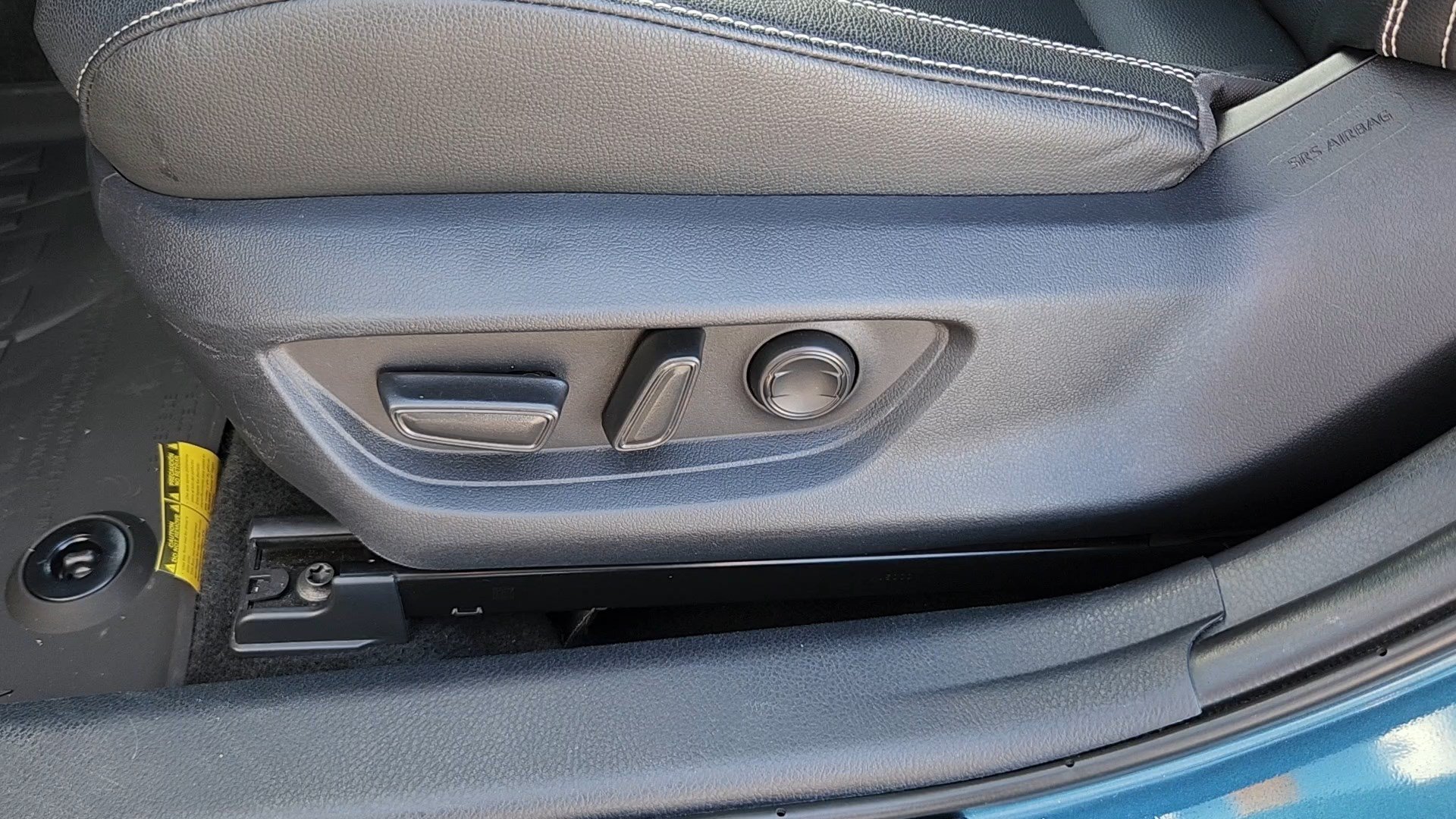 Certified 2025 Toyota Camry SE FWD image 8