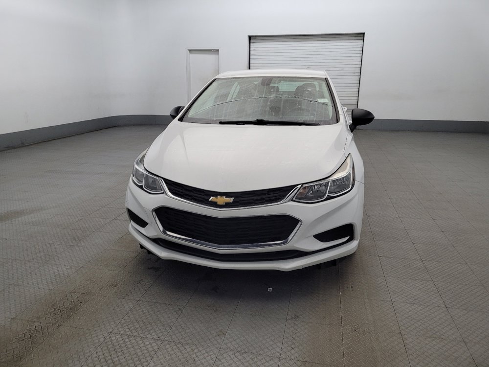 Used 2018 Chevrolet Cruze LS image 15
