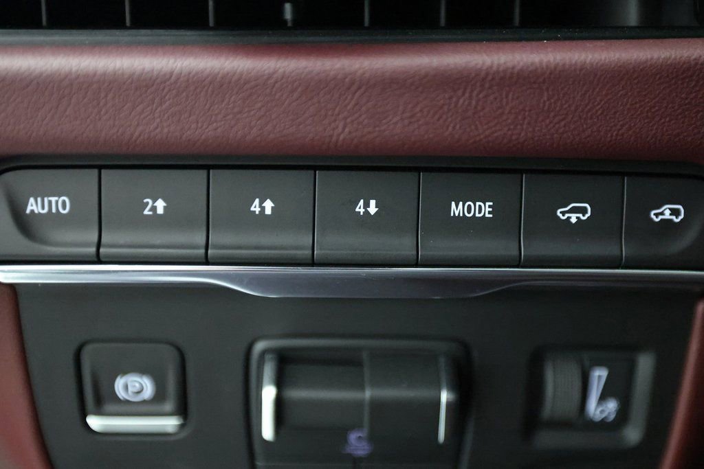 Used 2026 Cadillac Escalade ESV Sport w/ Touring Package image 27