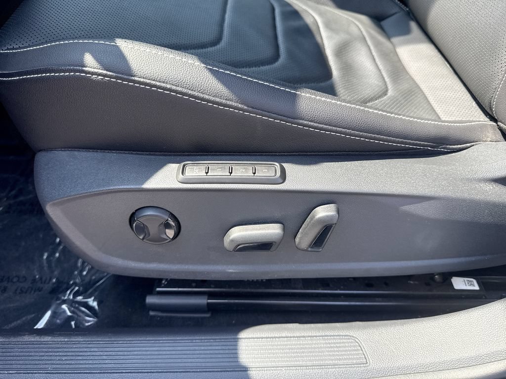 Used 2022 Volkswagen Jetta SEL FWD image 14