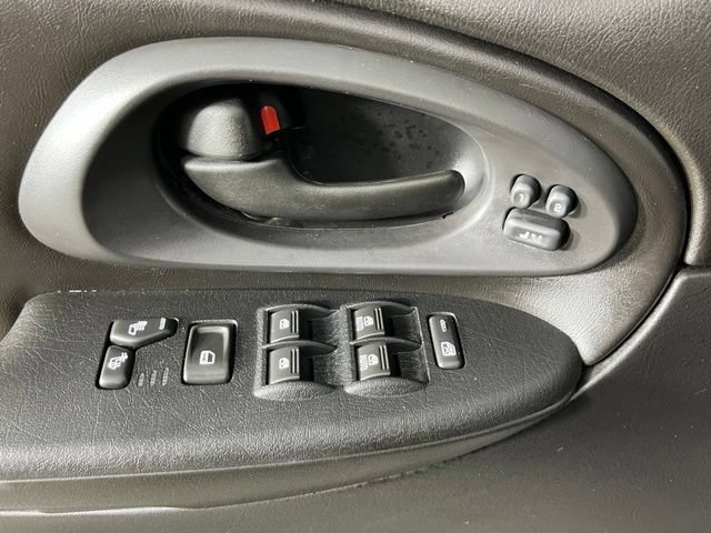 Used 2008 Chevrolet TrailBlazer SS w/ Sun And 6-Disc Cd Package AWD/4WD image 20