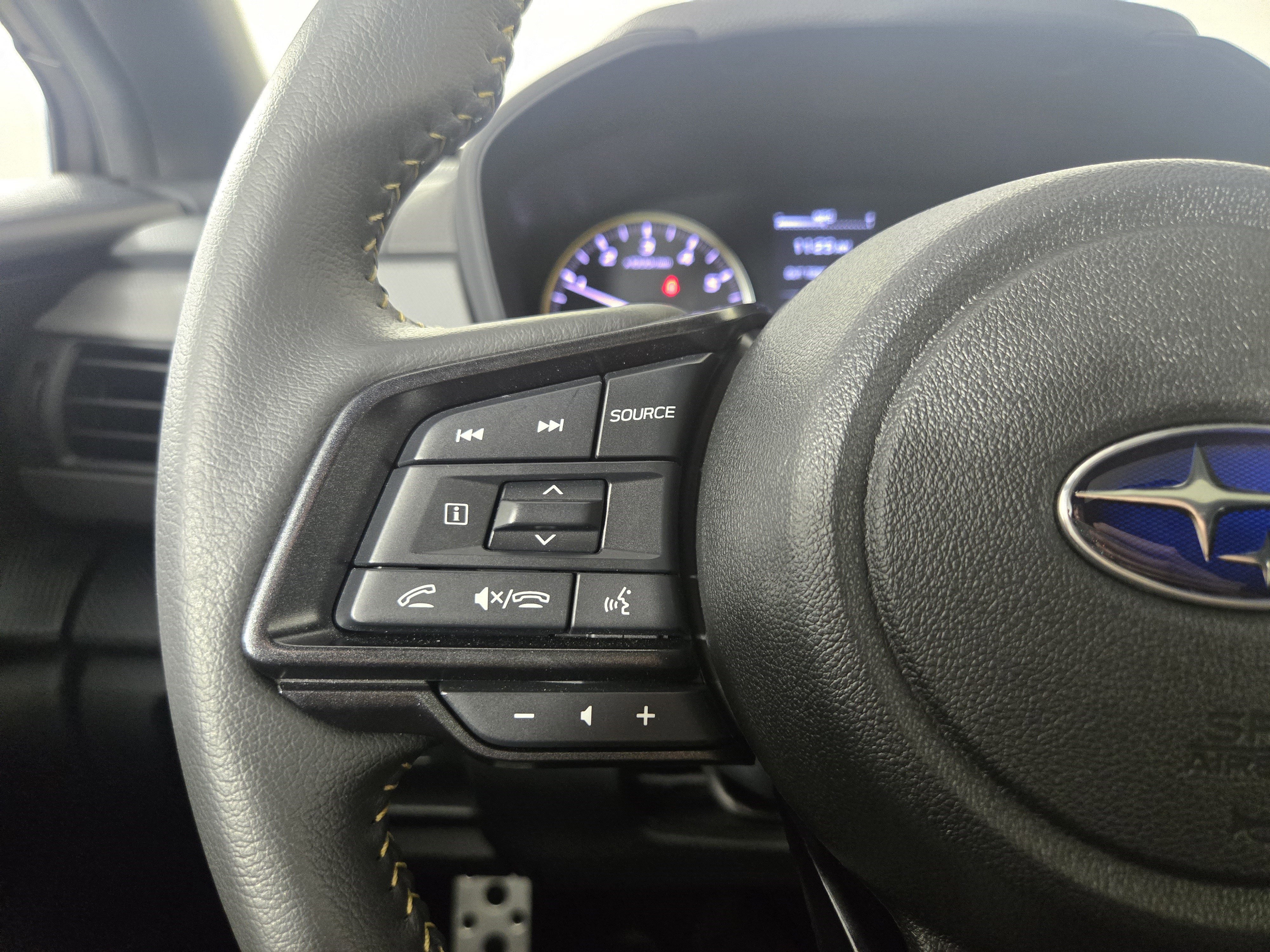 Used 2024 Subaru Crosstrek 2.5i Sport AWD/4WD image 15