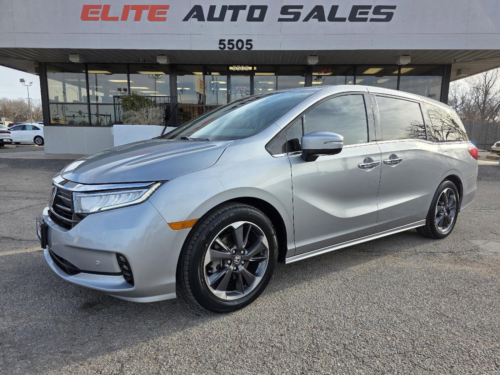 Used 2023 Honda Odyssey Elite