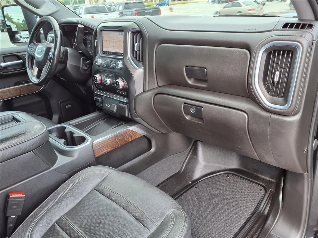 Used 2022 GMC Sierra 3500 Denali image 12