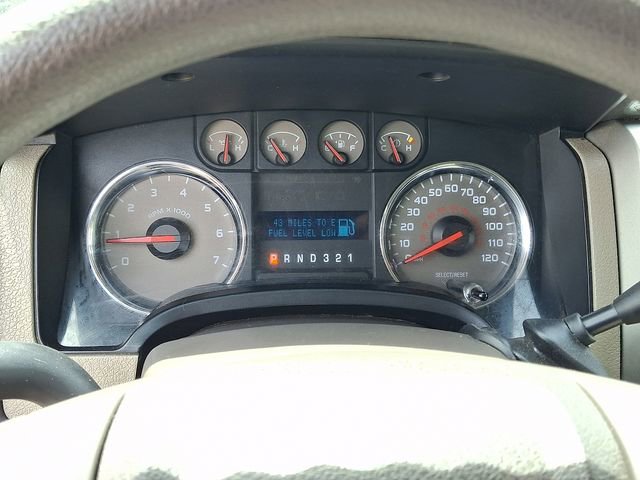 Used 2010 Ford F150 XLT image 14