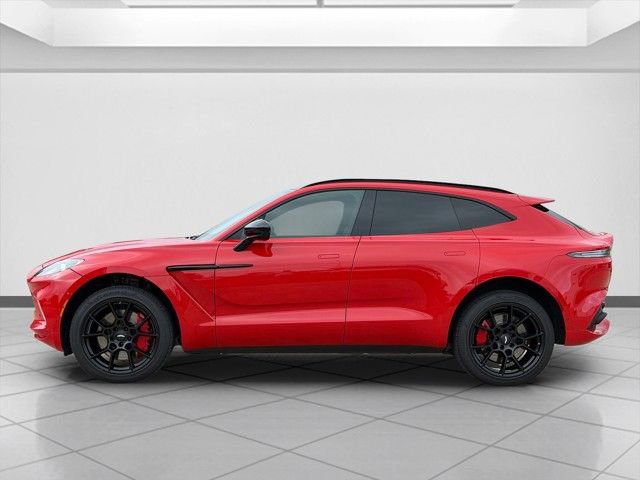Used 2023 Aston Martin DBX image 8