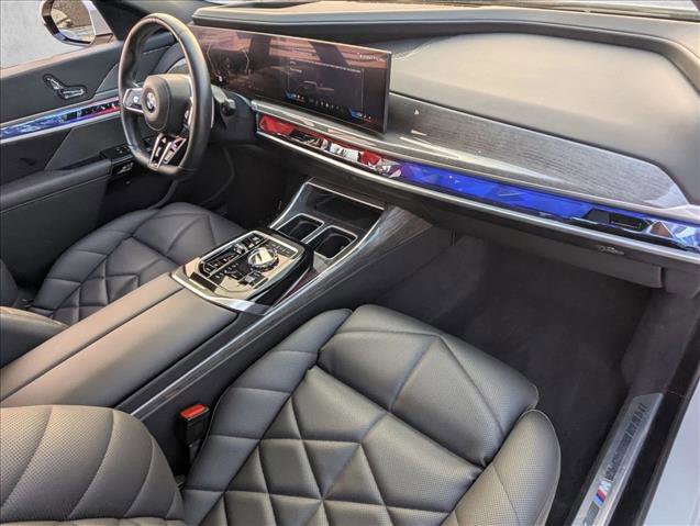 Certified 2025 BMW 740i w/ Premium Package image 23